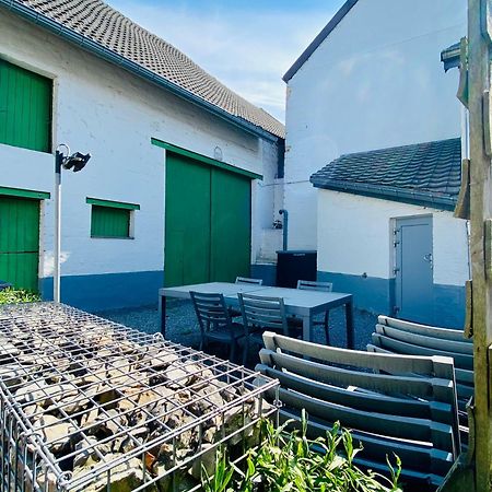 Les Gites Du Broukay - Hirondelle Bassenge Exteriör bild